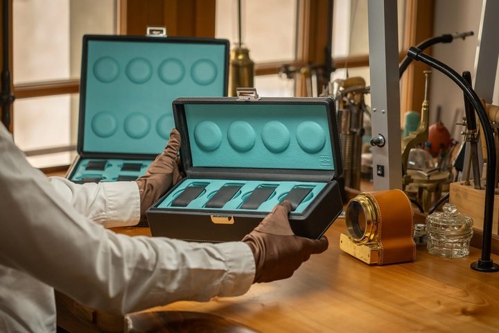 Watch winders on a quest for recognition