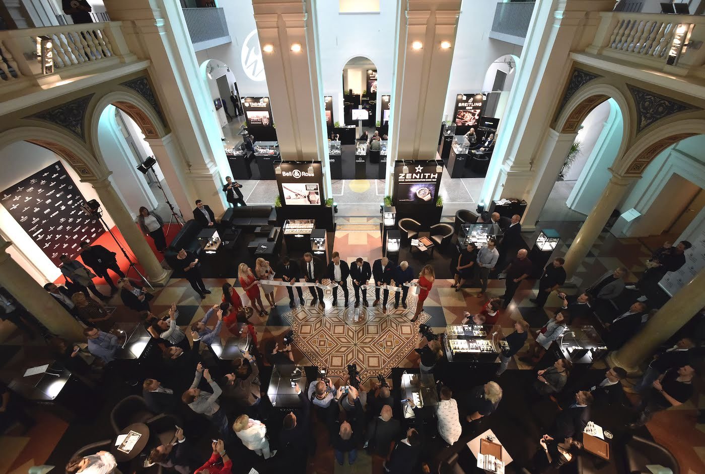 Announcing a new watch show in Prague