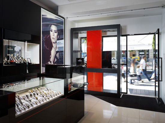 Tissot opens a monobrand store on Paris's Champs-Elysées