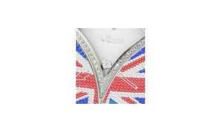 Vo!là's Brit Wooman