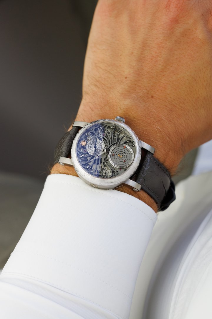 Christiaan van der Klaauw Planetarium ‘Julie': a celestial tribute in motion