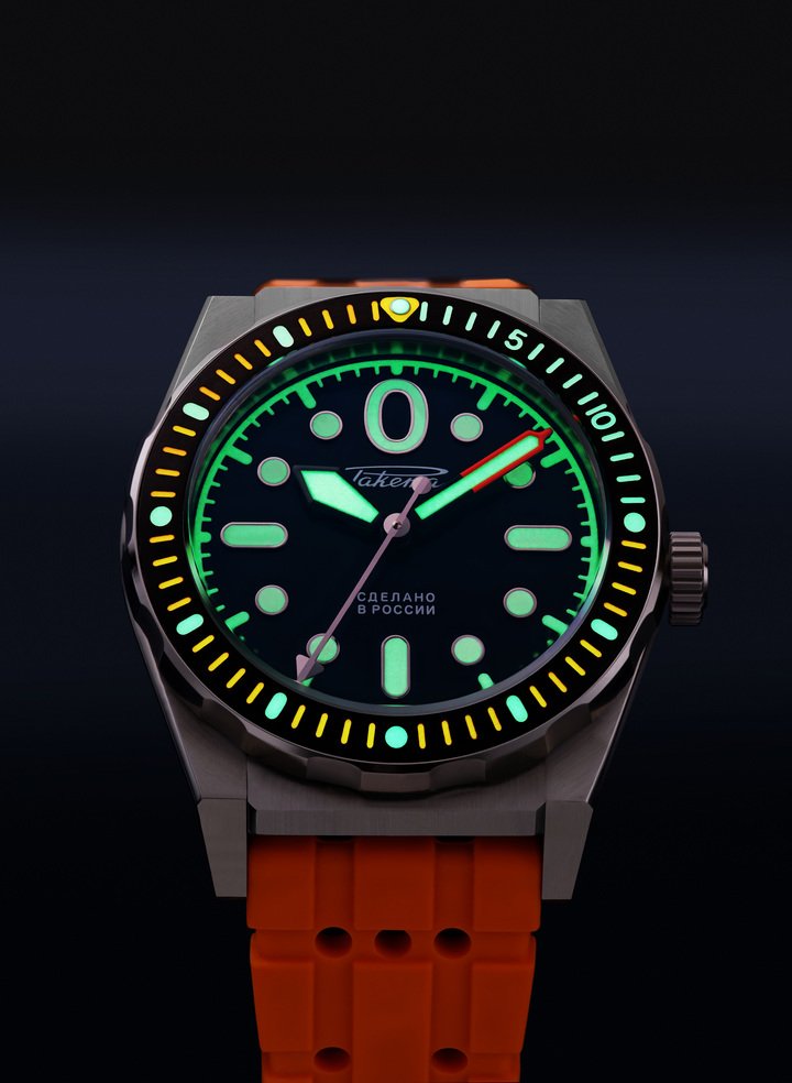 Raketa Amphibia: a watch for deep submersion