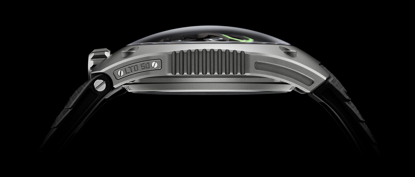 Urwerk UR-150 Scorpion: beware the fierce mechanism! 
