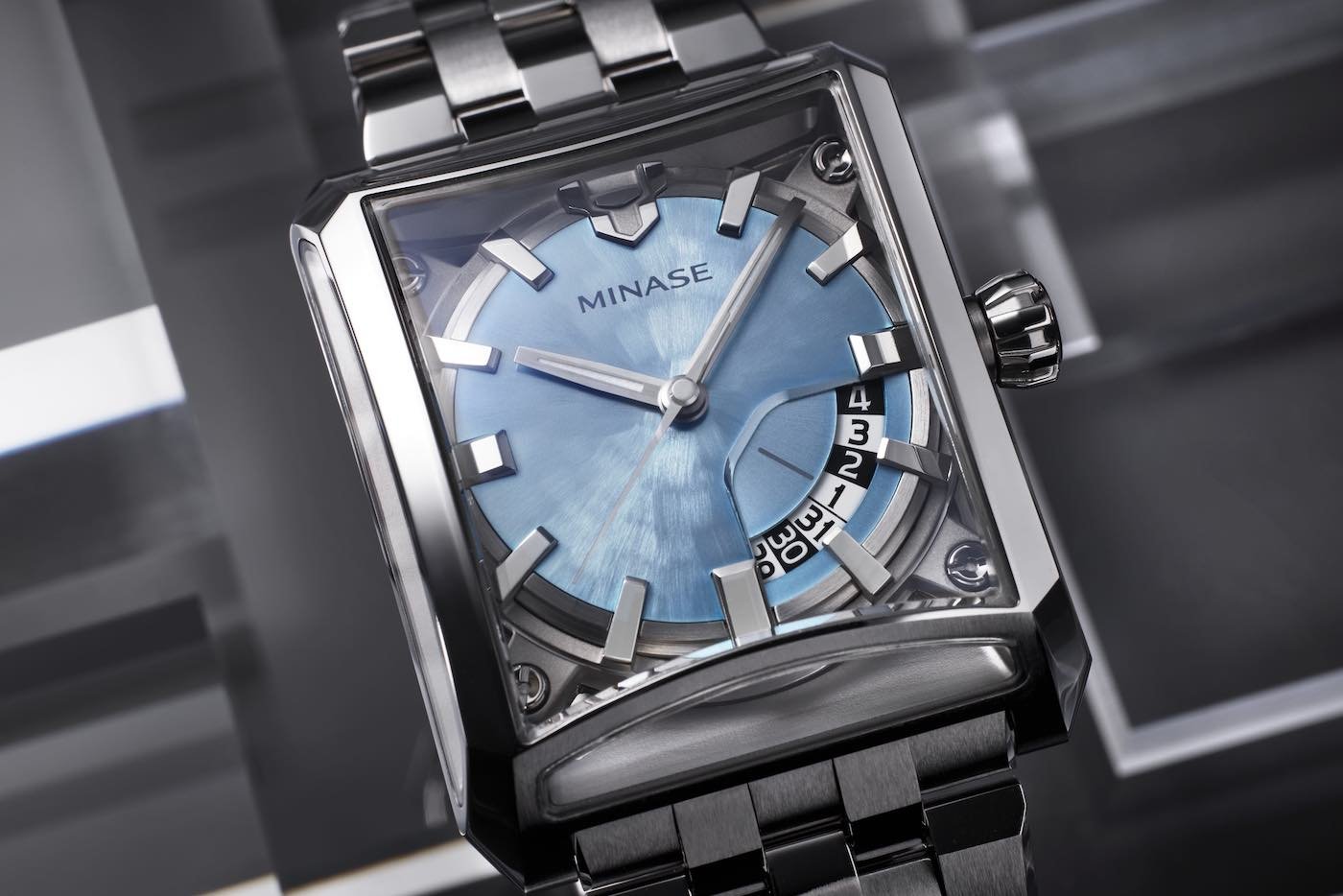 Minase introduces a new 'Yukihira' copper dial to its Windows Collection