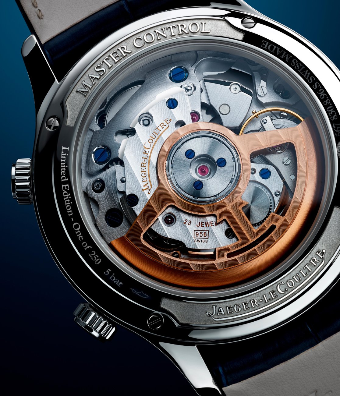 Jaeger-LeCoultre introduces two new Memovox models