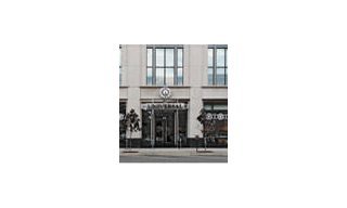 Ernst Benz inaugurates its first Boutique and celebrates Elizabeth Doerr 
