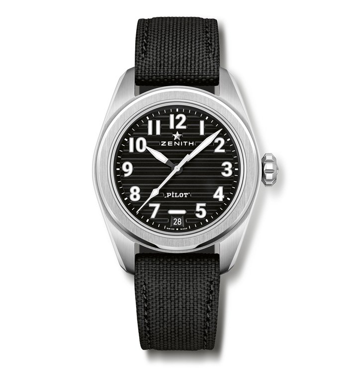 Zenith New Pilot Collection: taking to the skies