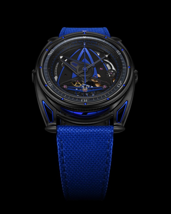 Bi-Chromatic Boldness for De Bethune DB28GS Swordfish