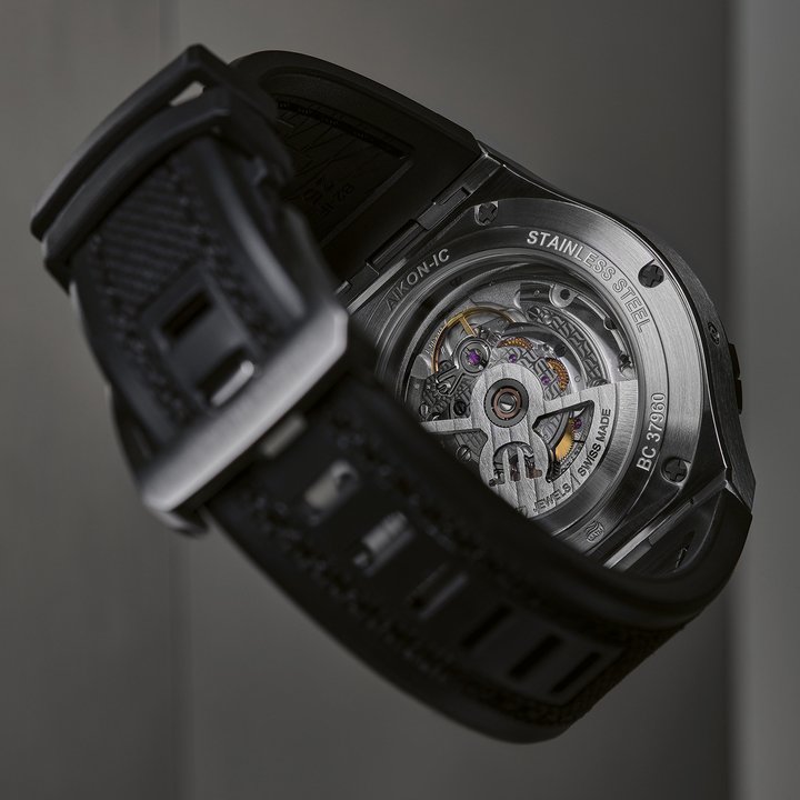 Maurice Lacroix Aikonic Master Triple Retrograde: innovative craftsmanship