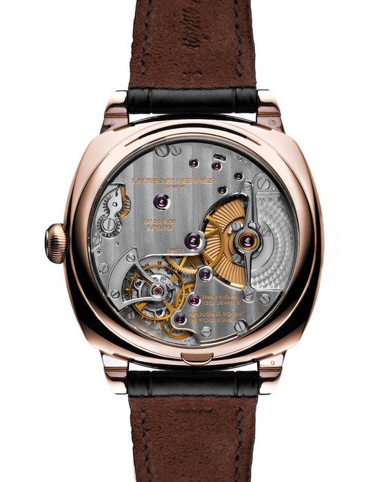 Laurent Ferrier squares the circle with new Régulateur model