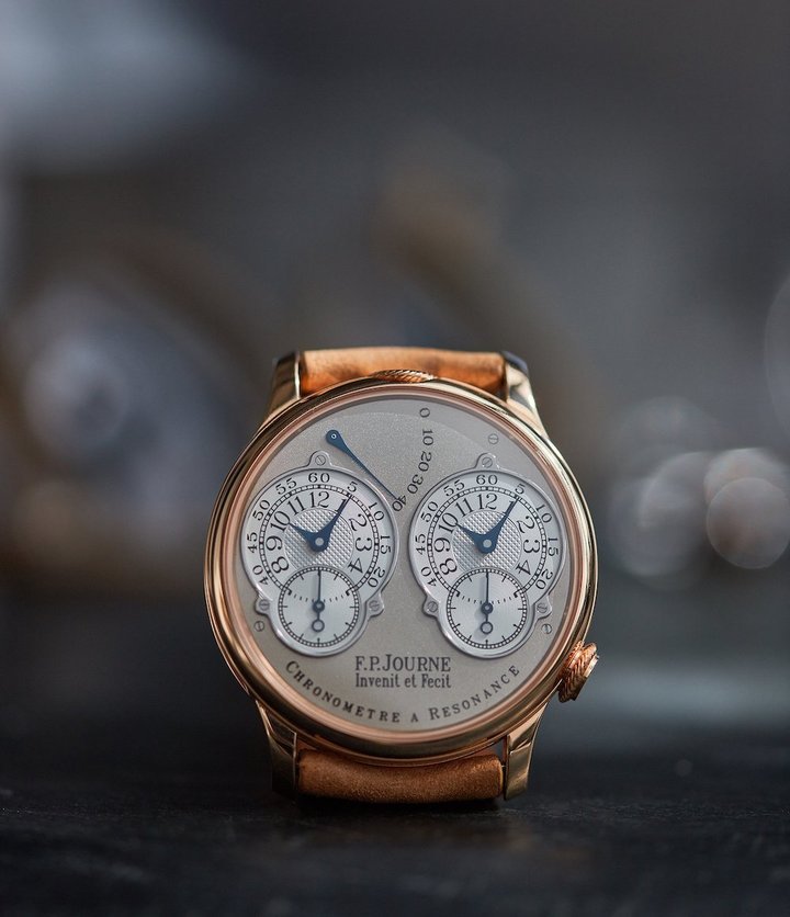 A Collected Man is particularly renowned for its selection of F.P. Journe models, such as the pink gold Chronomètre à Résonance illustrated here.