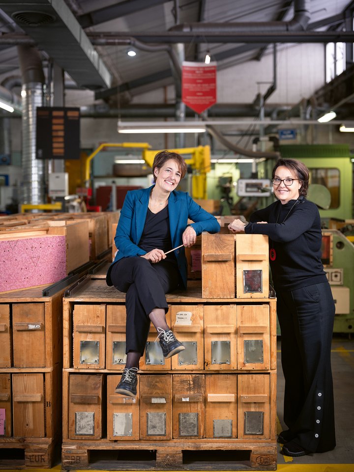 Patricia and Carole Hubscher represent the fourth generation of the family at the head of the Swiss manufacturer of pencils and writing instruments, which shares many similarities with the world of watchmaking.