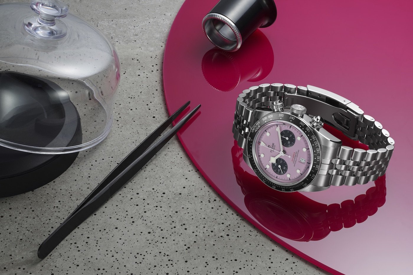 Tudor Black Bay Chrono “Pink” goes beyond the mainstream