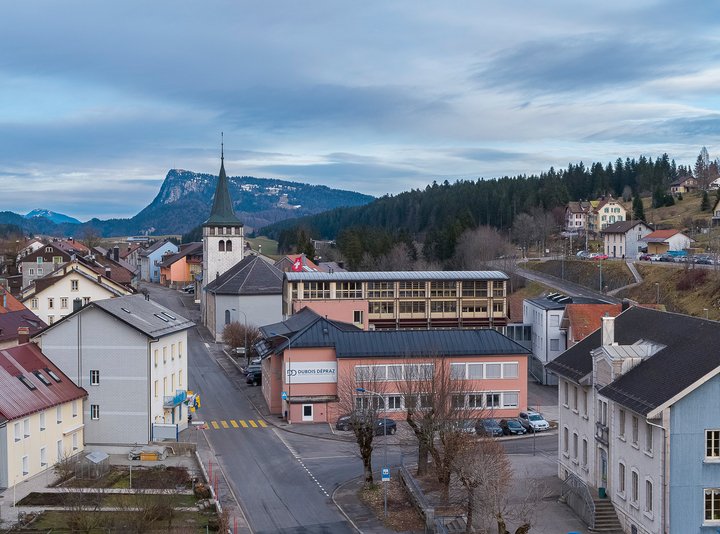  The Dubois Dépraz factory in the centre of Le Lieu