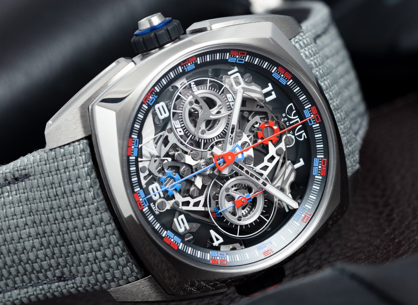 Cyrus unveils a double independent monopusher chronograph