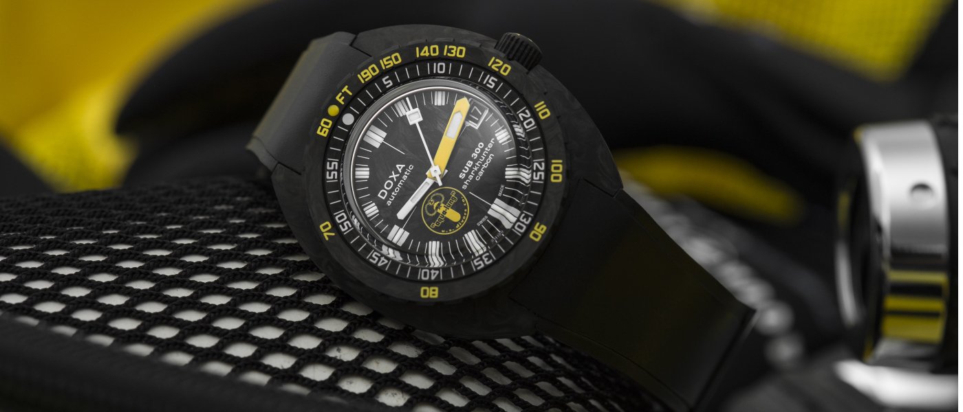 Doxa SUB 300 Carbon Aqua Lung US Divers