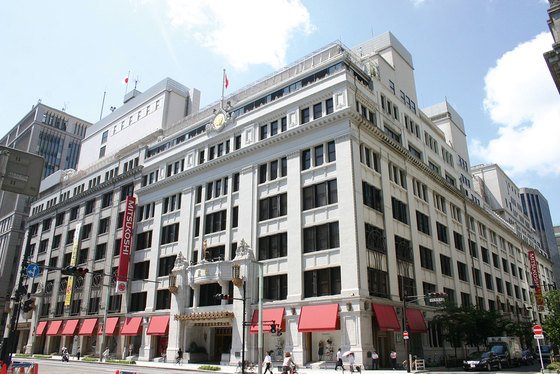 “Seeing with their own eyes”