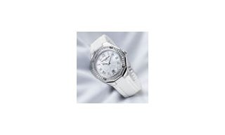 Time jumps and flies at Baume & Mercier 
