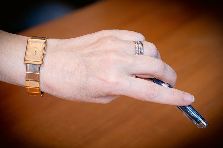 Caran d'Ache has also occasionally produced special watches, such as the one worn by Carole Hubscher.