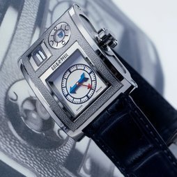 Goldpfeil Jumping Hours and Moon Phases by Vianney Halter, Exclusive Collection