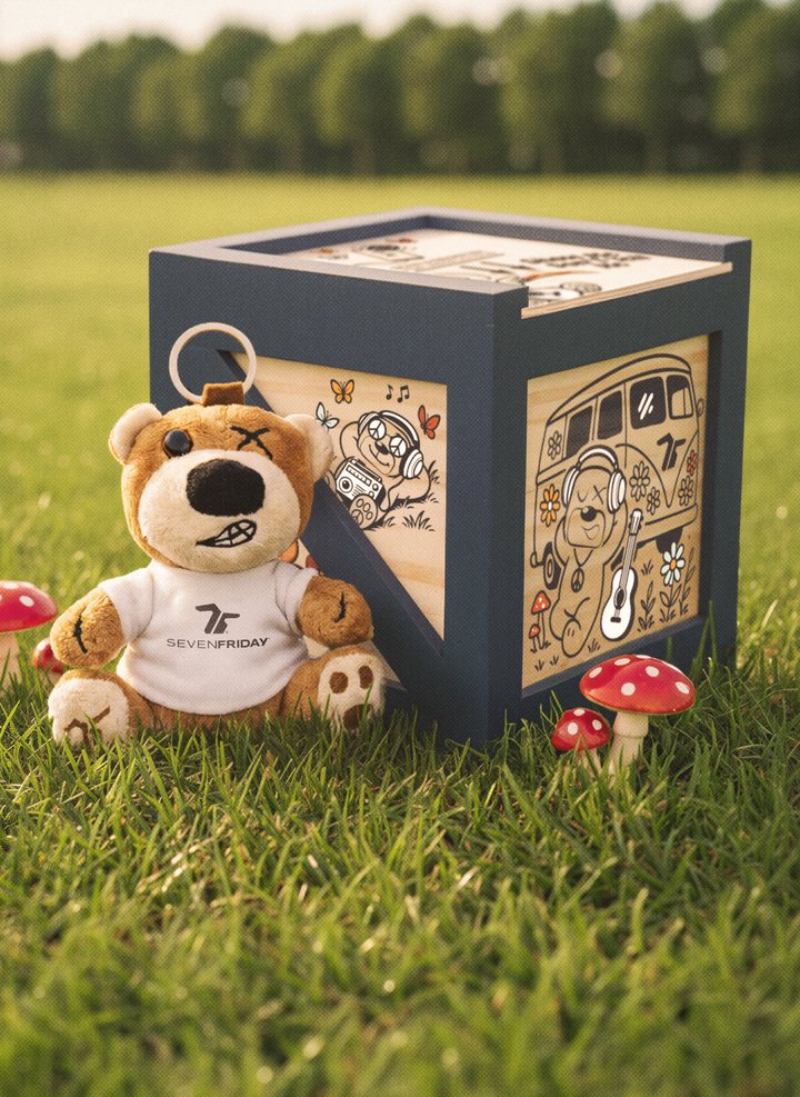 Sevenfriday drops the “Riley Music”: a watch that plays on happiness